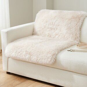 Pottery Barn Luxe Faux Fur Pet Throw Blanket Furry Ivory Cat Dog 30" x 52" NWT